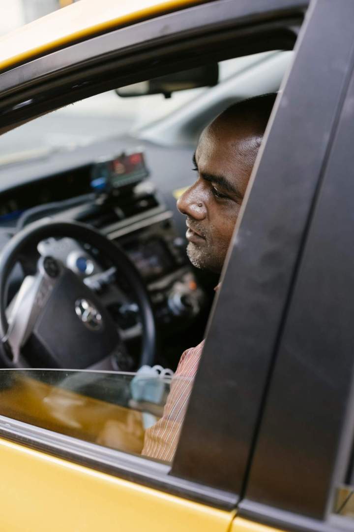 <h3>Chauffeurs vérifiés</h3> <p>Licenciés, assurés et formés par le partenaire local.</p>